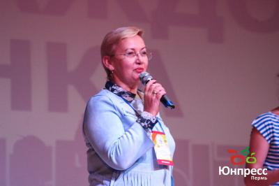 Светлана Денисова пригласила несколько участников форума «Голос каждого ребенка должен быть услышан» к сотрудничеству, и выразила желание поддержать ряд проектов