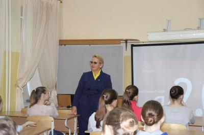 Светлана Денисова провела уроки по правам ребенка в школе и Пермском хореографическом училище: «Здорово, что вам это интересно»