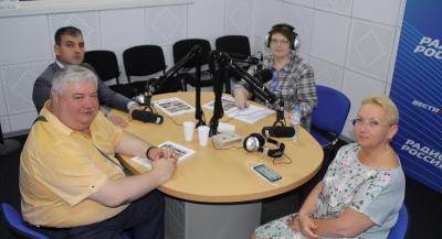 Светлана Денисова совместно с членами Совета отцов при Уполномоченном по правам ребенка в Пермском крае рассказали о своей деятельности на Пермском Краевом радио.
