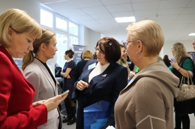 Светлана Денисова приняла участие в открытии II городского форума «Школа доброжелательных отношений»