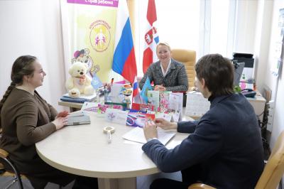 11 марта состоялась рабочая встреча Светланы Денисовой и директора МАОУ «Открытая школа» г. Перми Дениса Кашина.